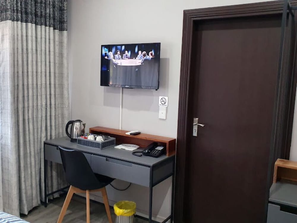 La Orchard Hotel 22/34