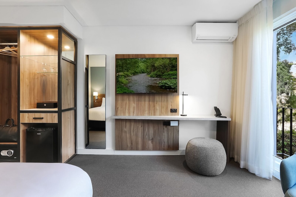Killara Hotel And Suites 5/35