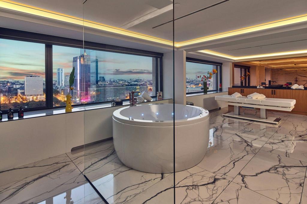1 Bedroom, Zen, Suite, King Bed, City View