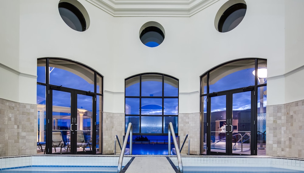 The Royal Kelowna 11/64