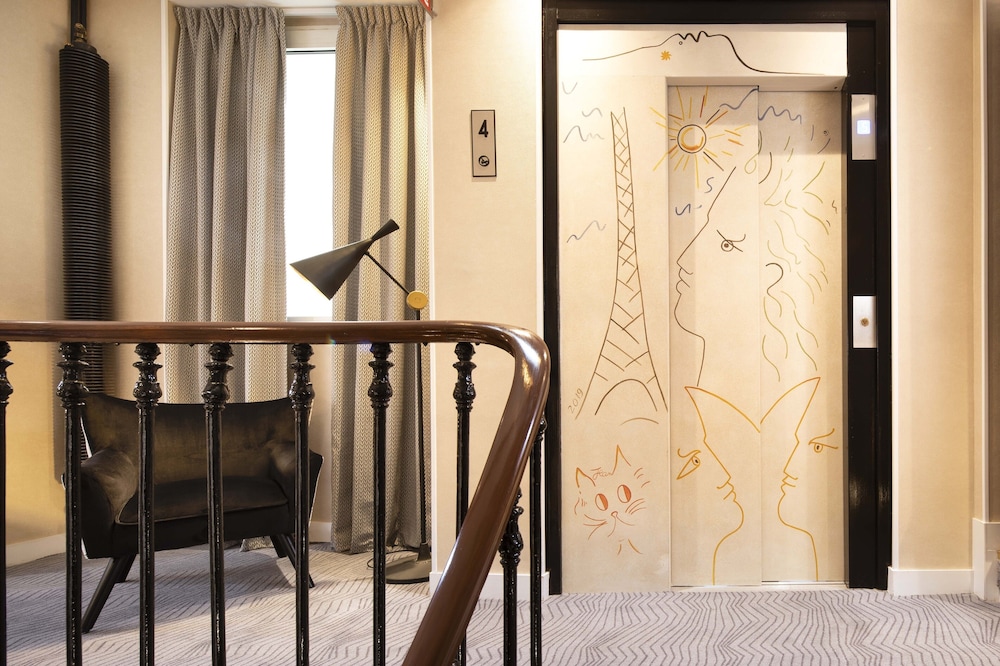 Des Arts Hotel 14/68