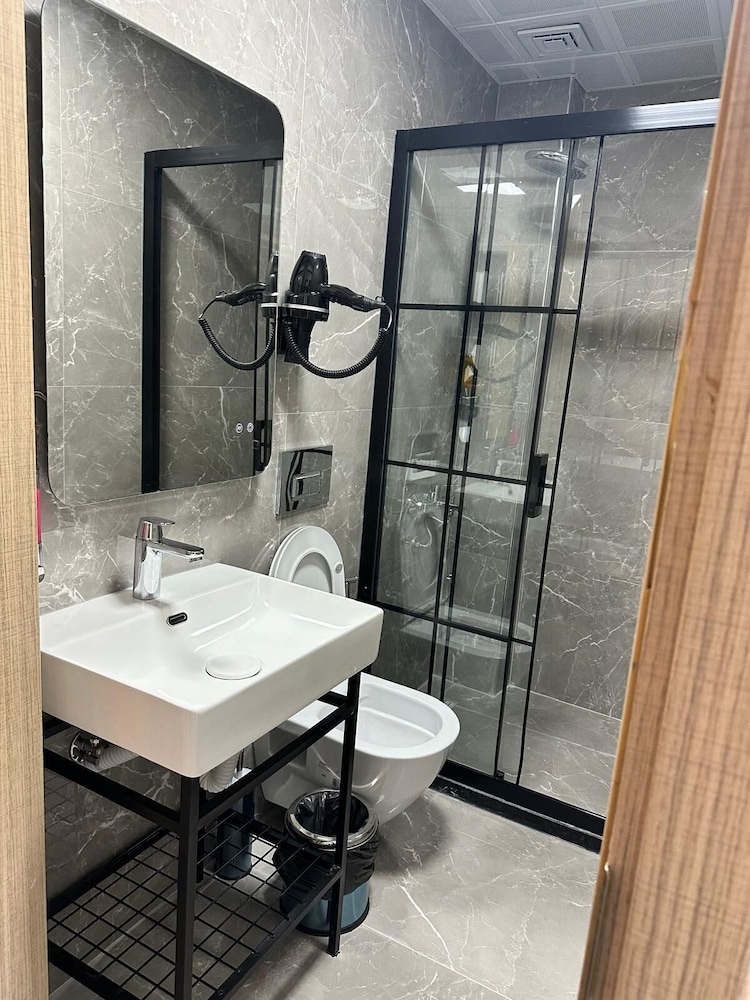 Grand FM Hotel 47/50