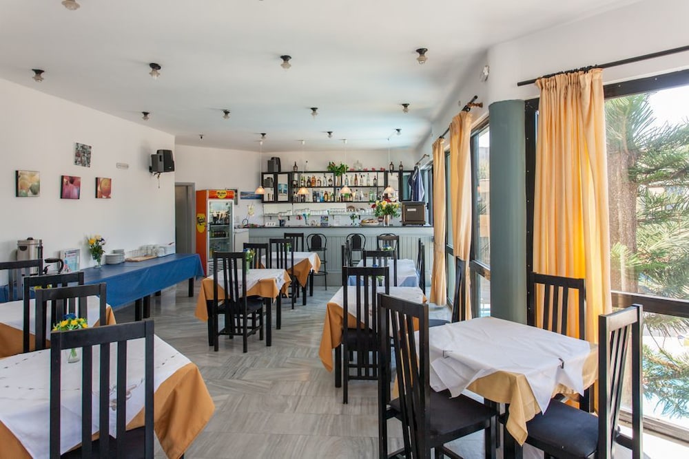 Akasti Hotel 20/39