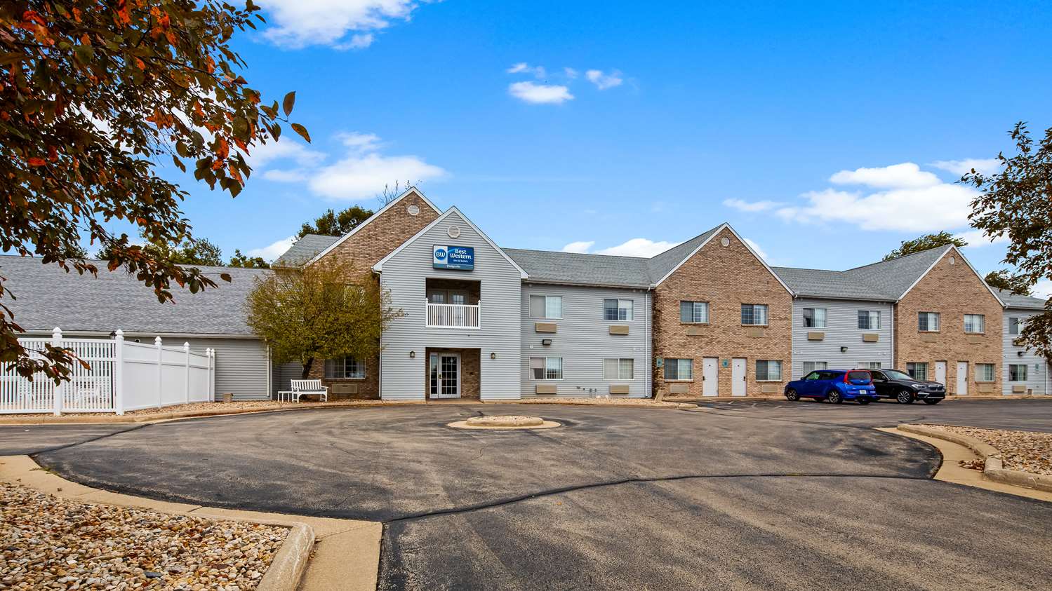 Best Western Dodgeville Inn & Suites 36/38