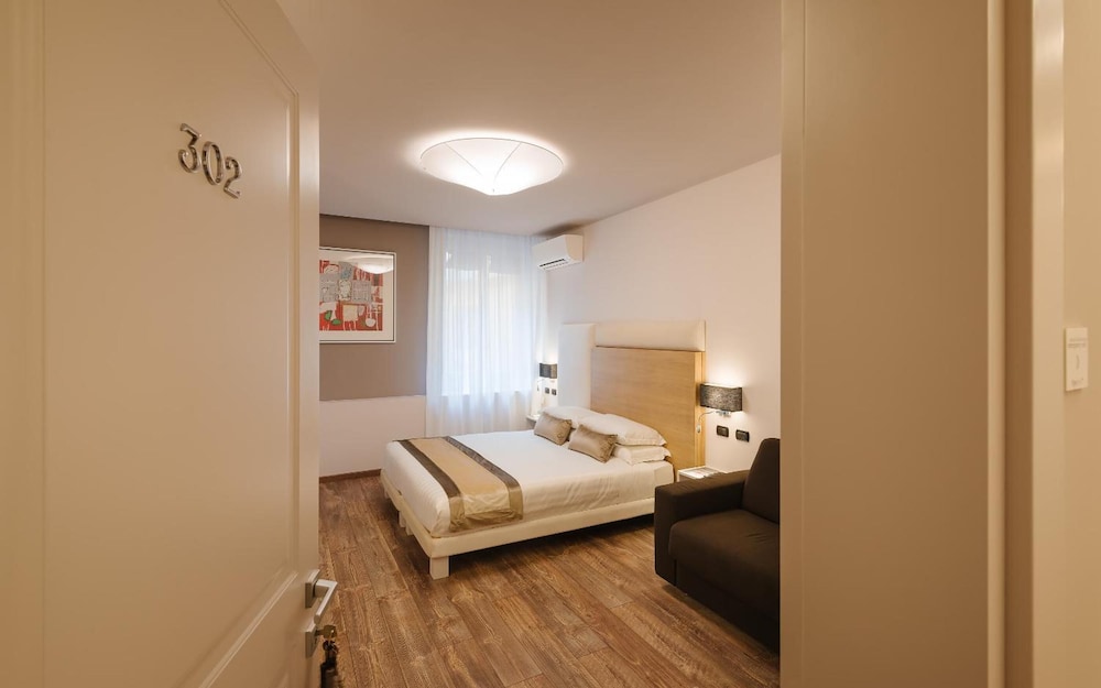 Etruska Luxury Trastevere 31/56