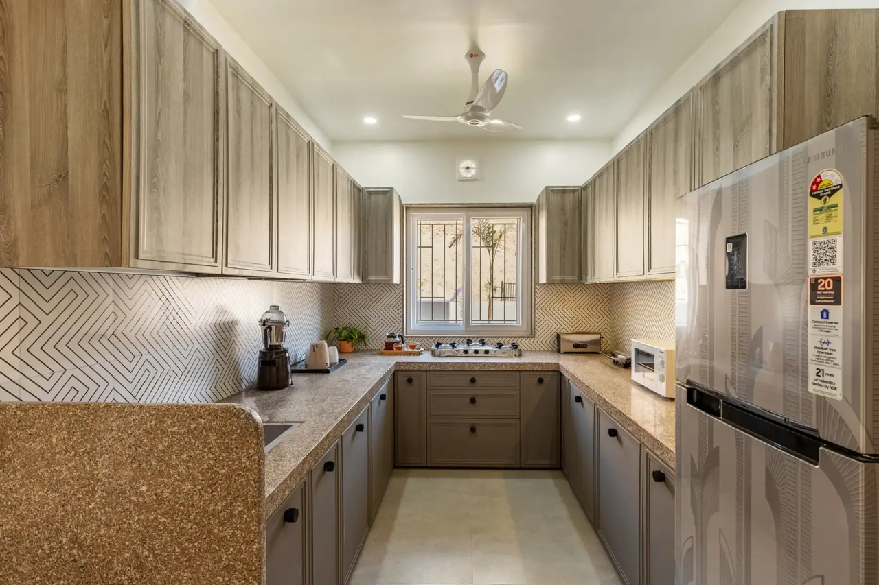 ELIVAAS Luxe 3 BHK with Swimming Pool Shourya Eden 8/21