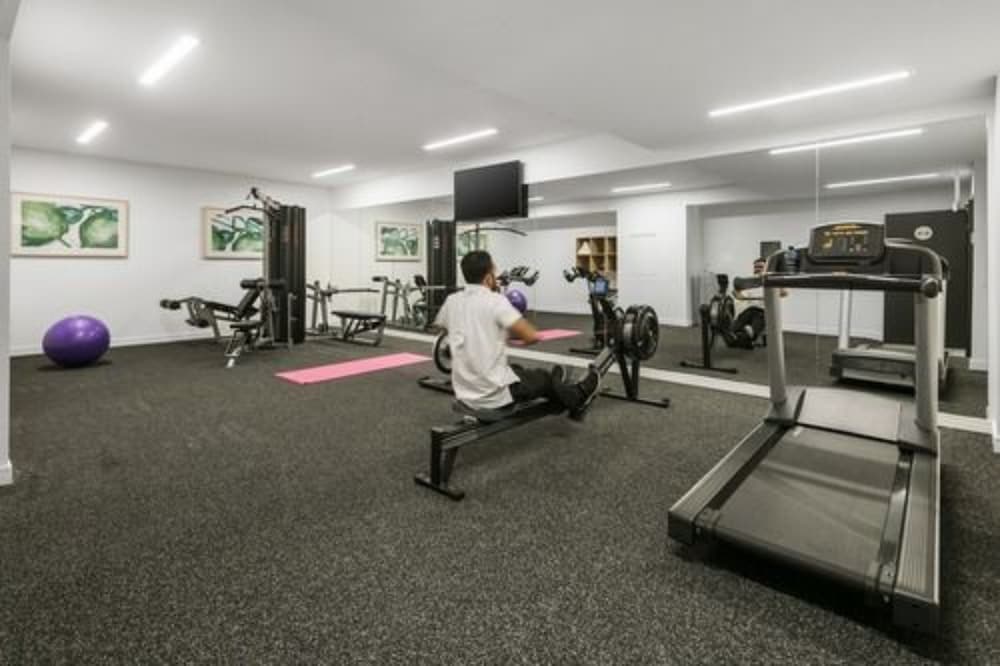 Quest Canberra City Walk 15/36