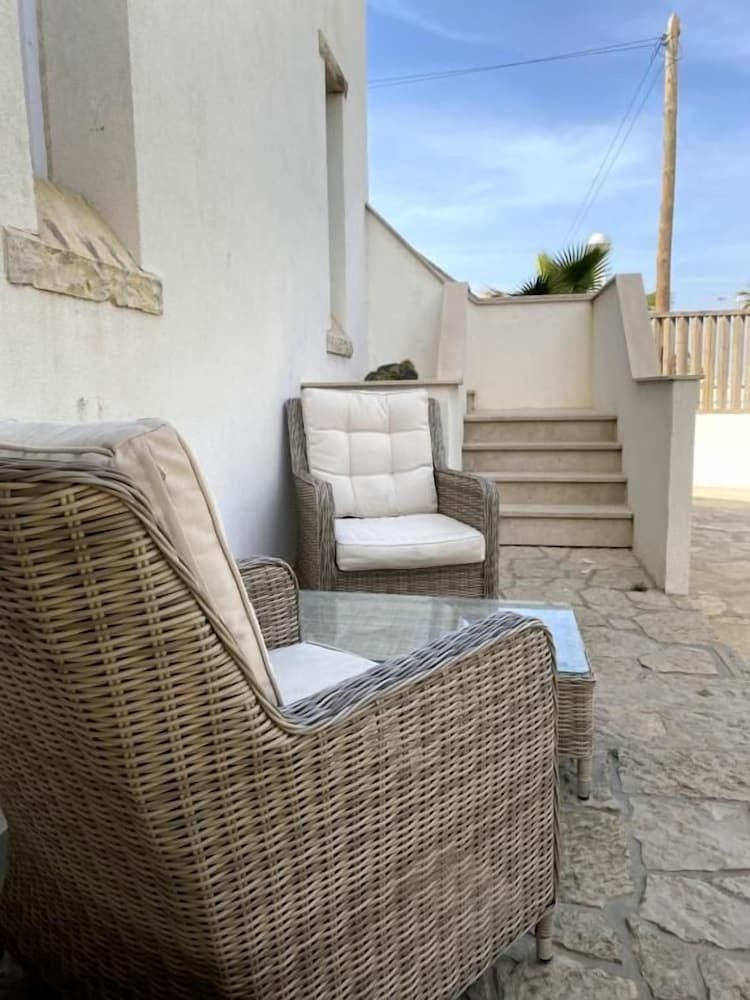 Luxury Beach Guest House 35/51