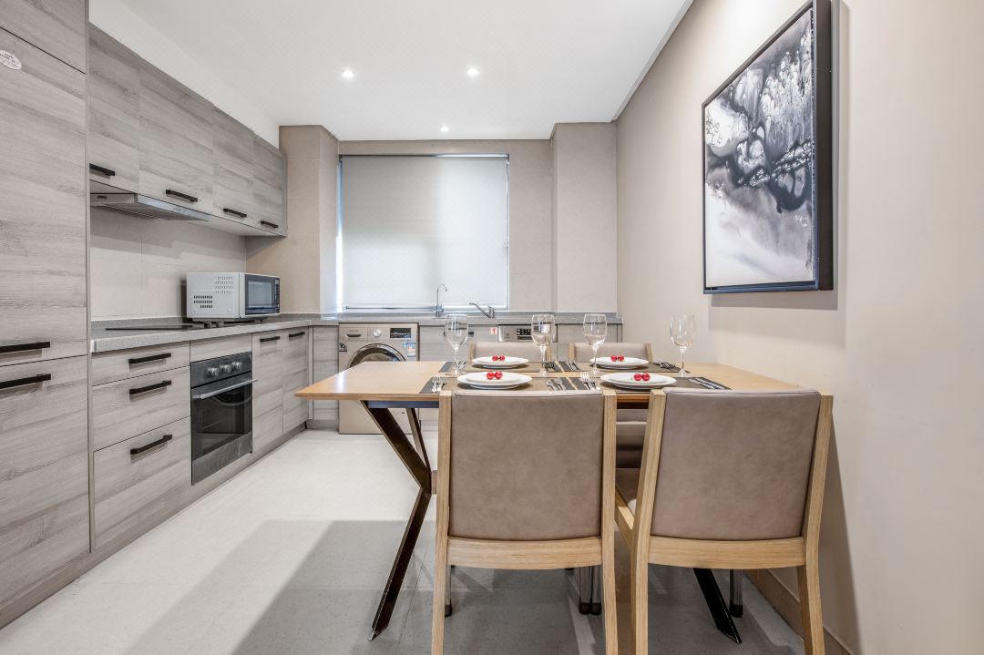 CM+ Serviced Apartment Shenzhen Hillside 24/36
