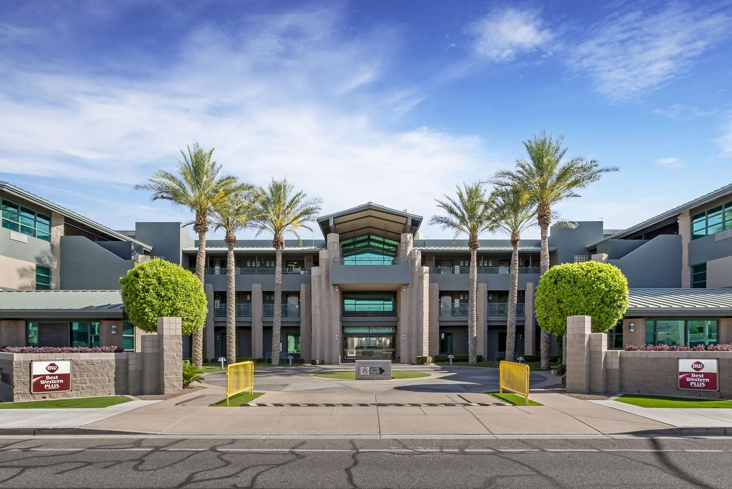 Best Western Plus Sundial 16/18
