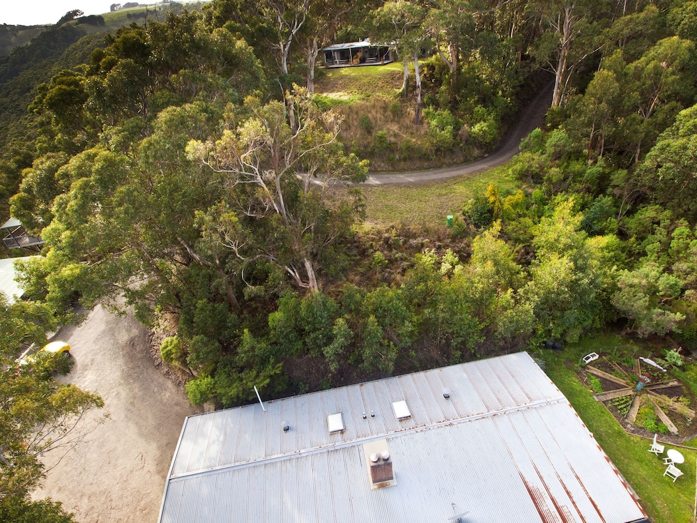 BEACON POINT OCEAN VIEW VILLAS 31/70