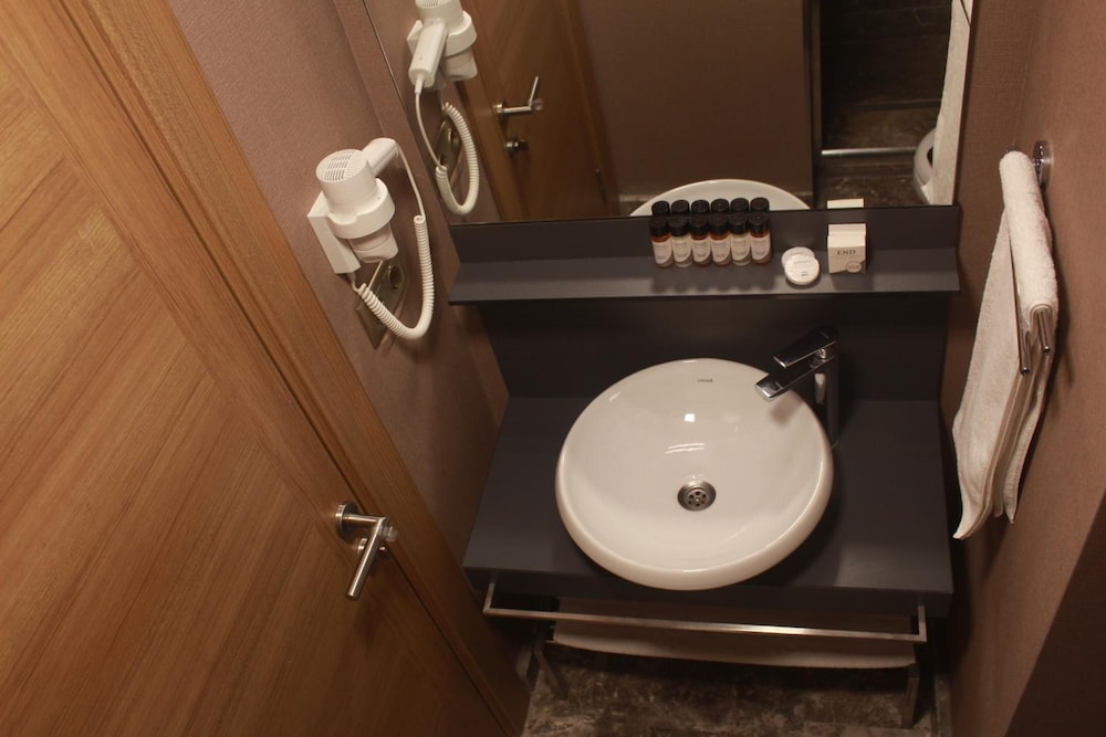 Endless Comfort Hotel Taksim 46/48