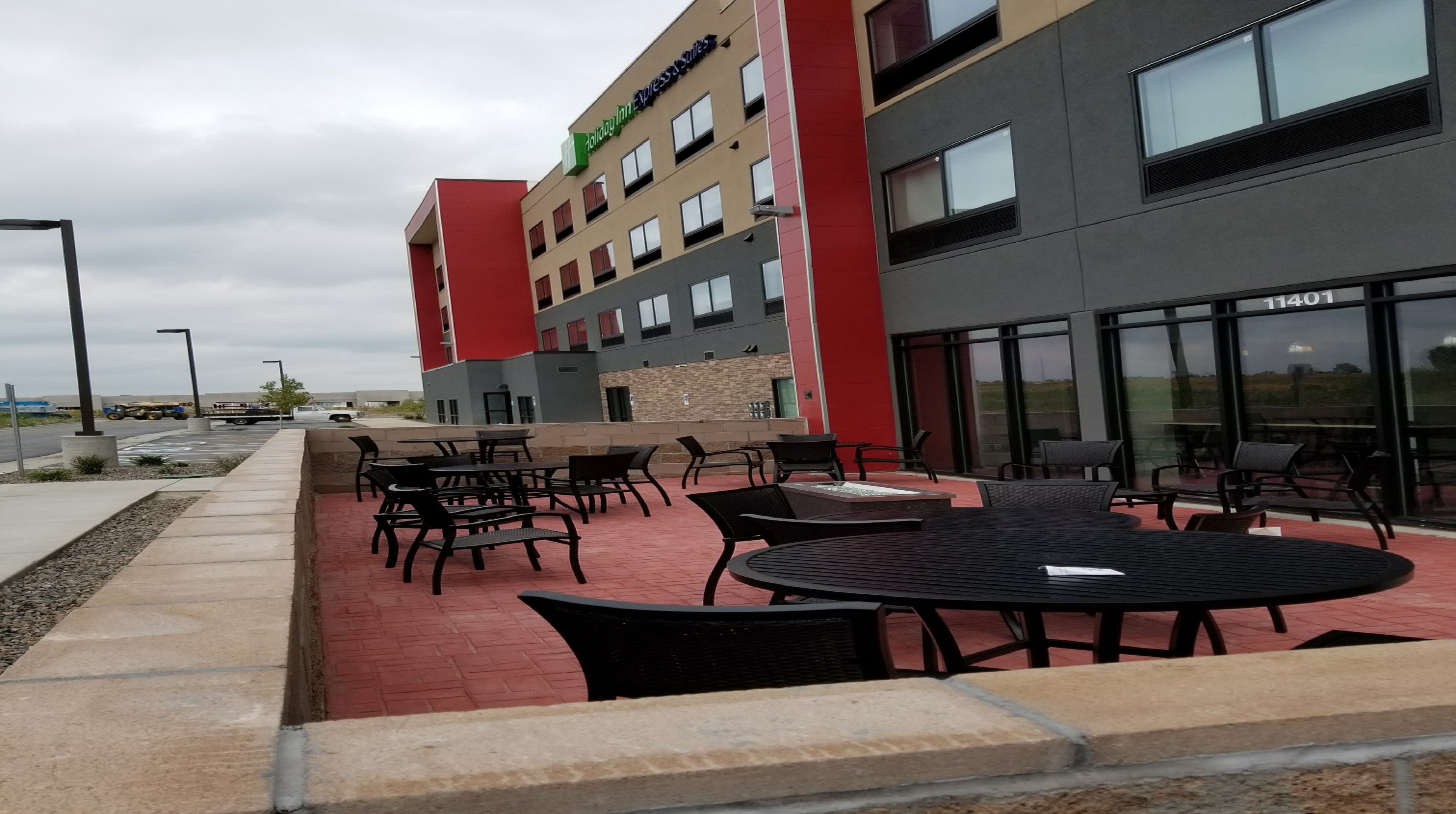 Holiday Inn Express & Suites Denver Northwest - Broomfield 35/51