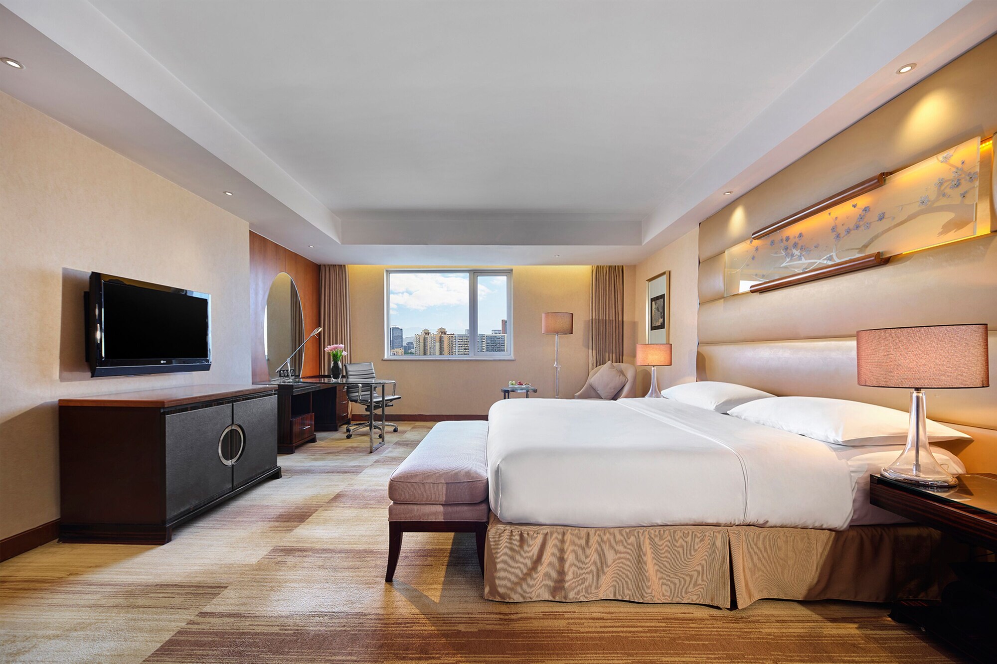 DELUXE, DOUBLE BED