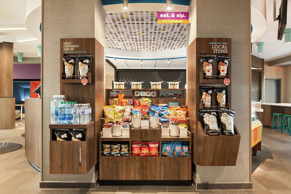 Tru By Hilton Milwaukee Brookfield 42/50