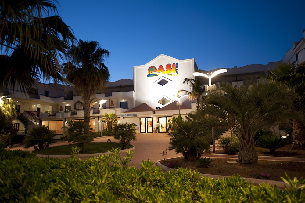 Oasiclub Hotel - Appartamenti 24/32