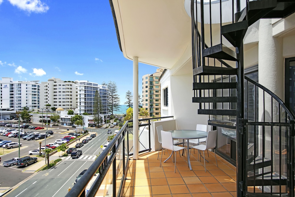 Caribbean Resort 55/70