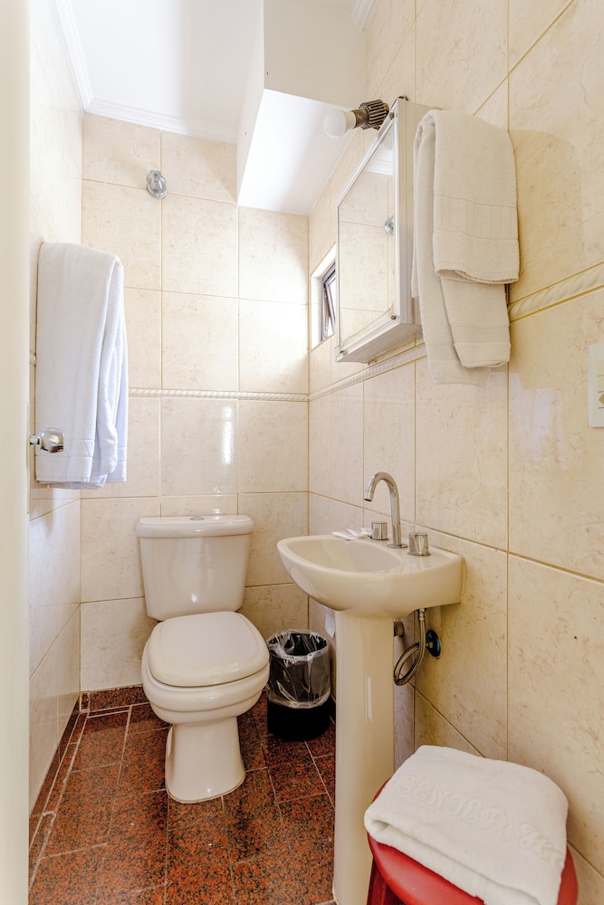 Daher Center Hotel 58/59