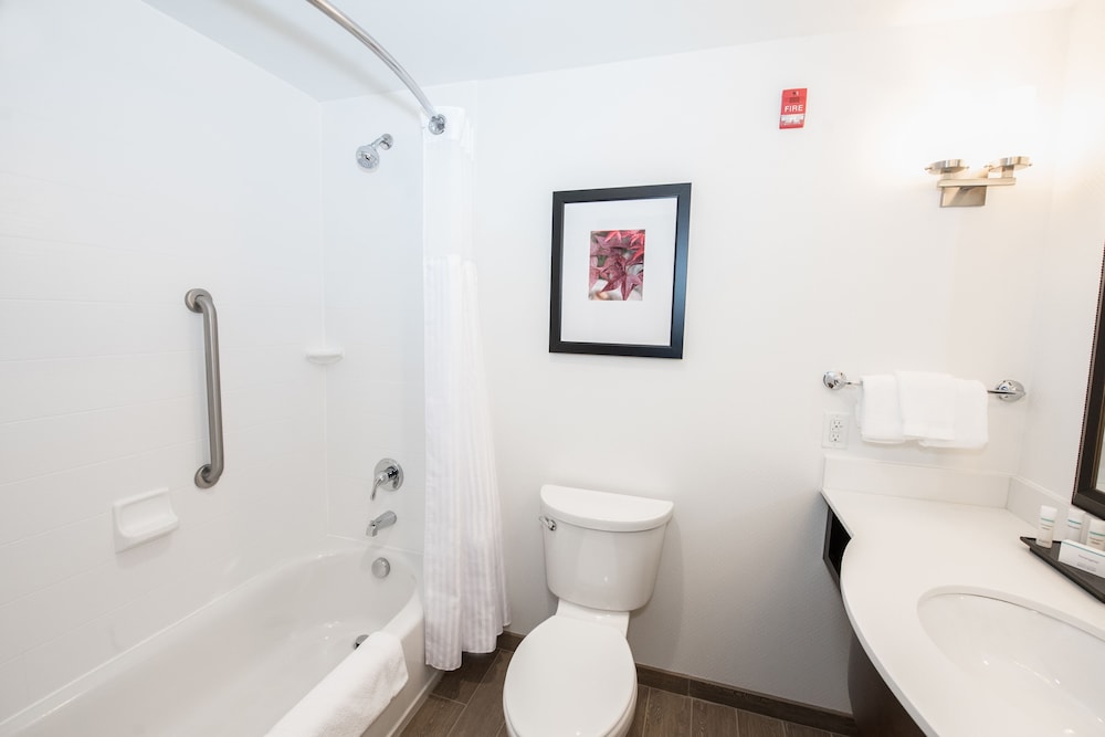 Hilton Garden Inn Indiana At Iup 9/62