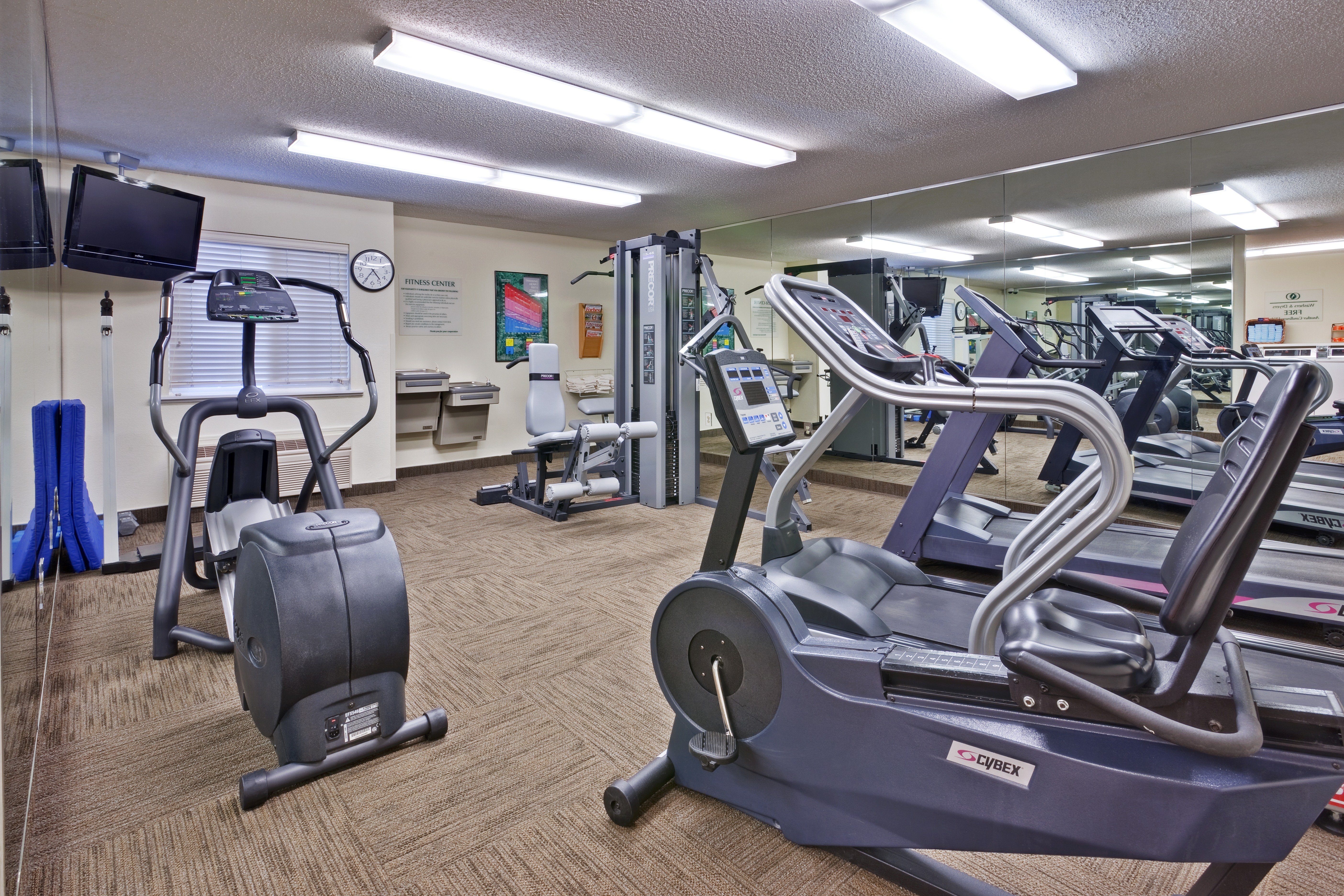 Candlewood Suites Indianapolis 20/39