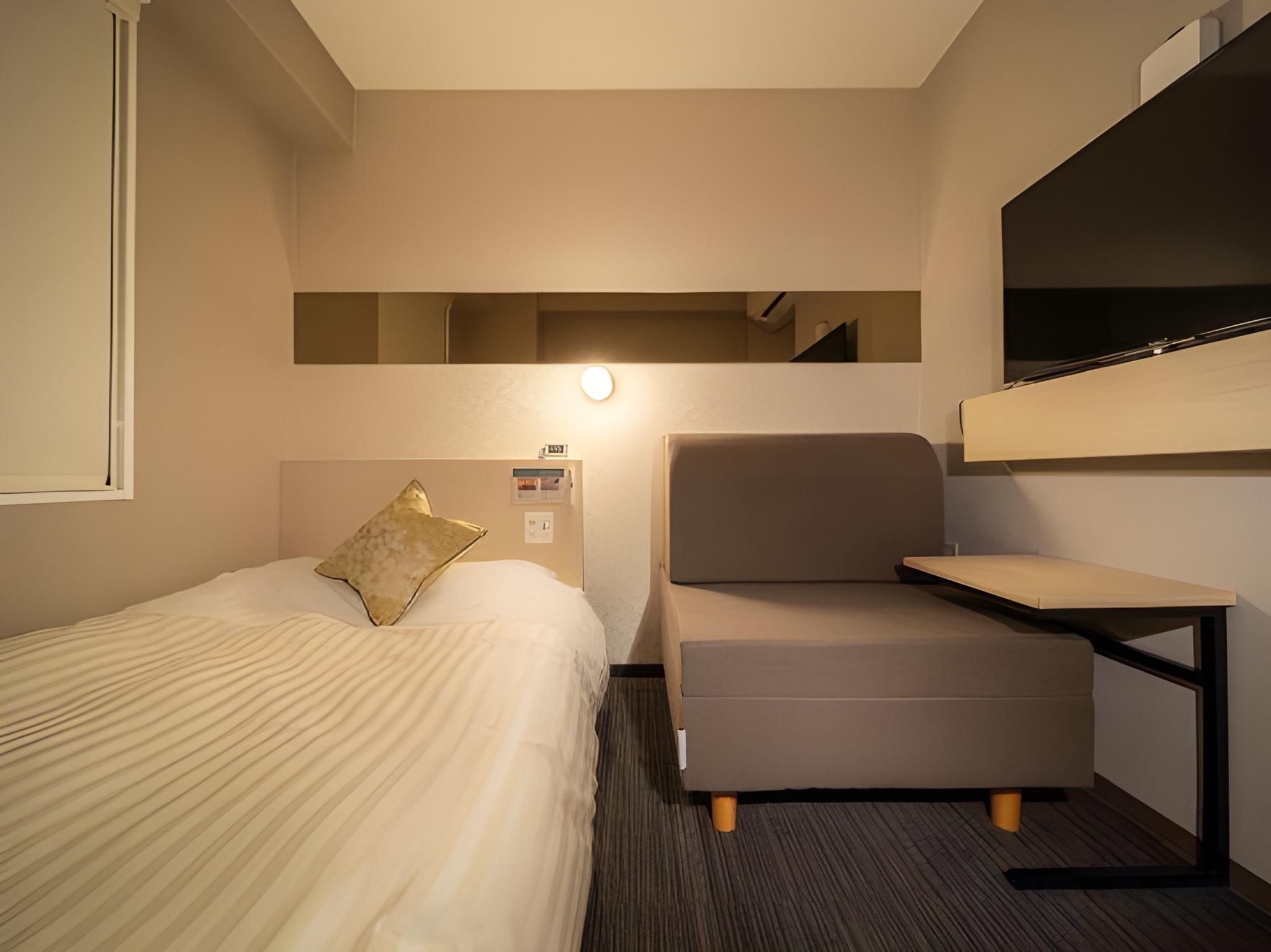 Semi Room, Standard, Semi Double Bed, Sofa