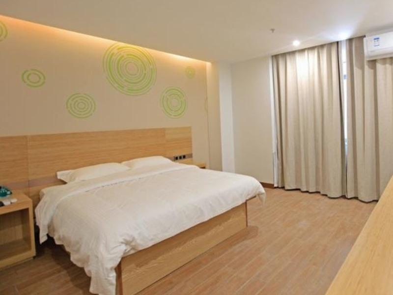 GreenTree Inn Anqing Duxiu Avenue Greenland Metropolis Express Hotel 8/30