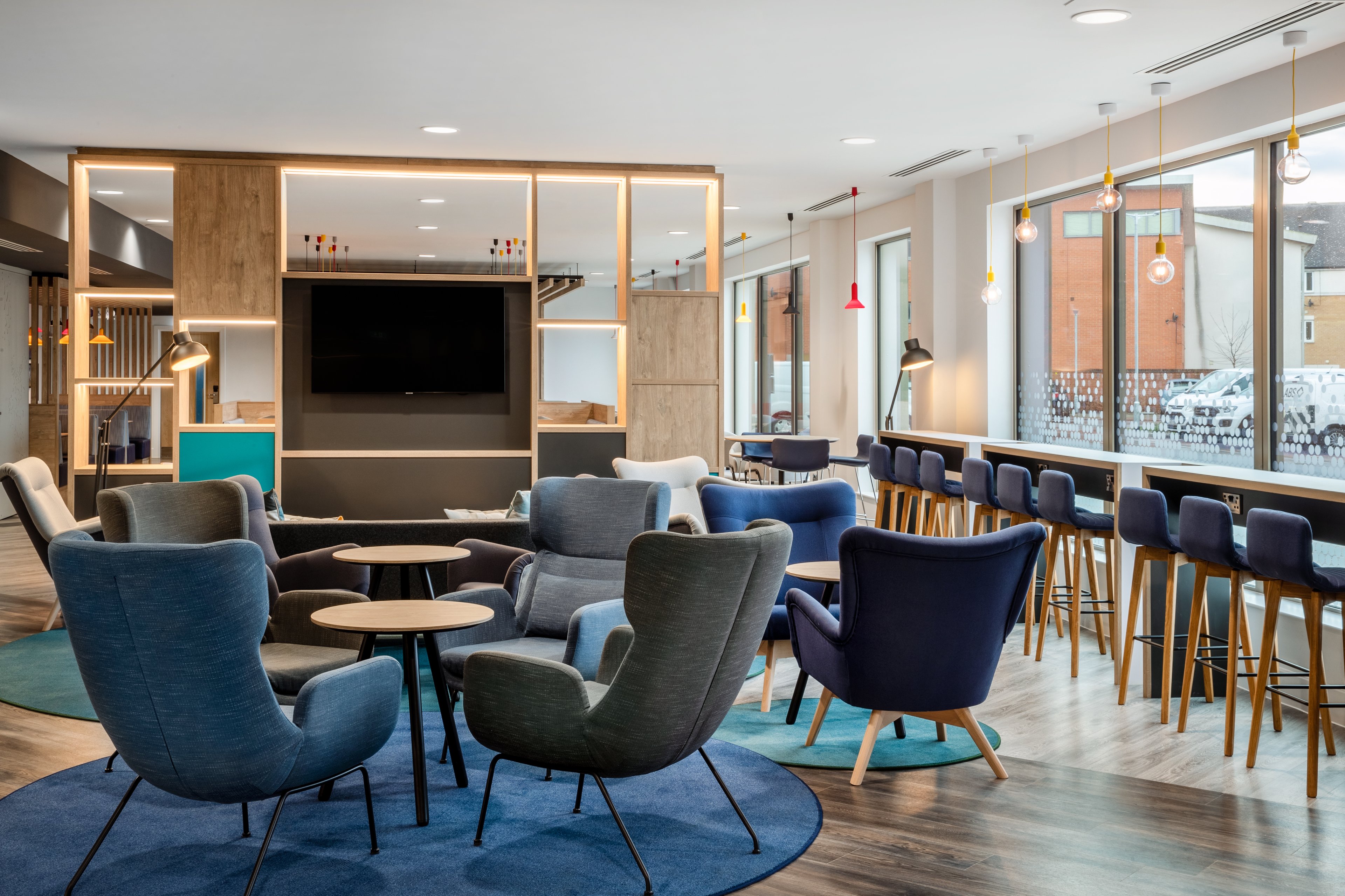 Holiday Inn Express Cambridge West - Cambourne 50/52