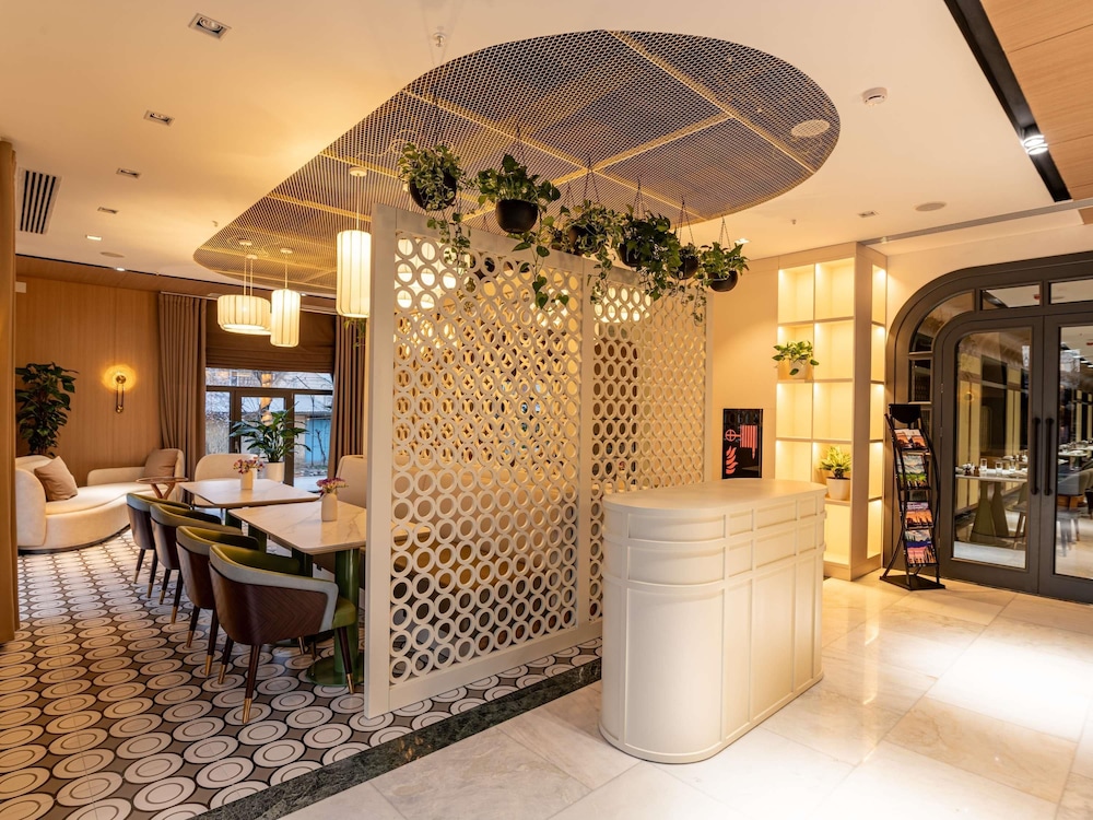 Mercure Tashkent North 13/90