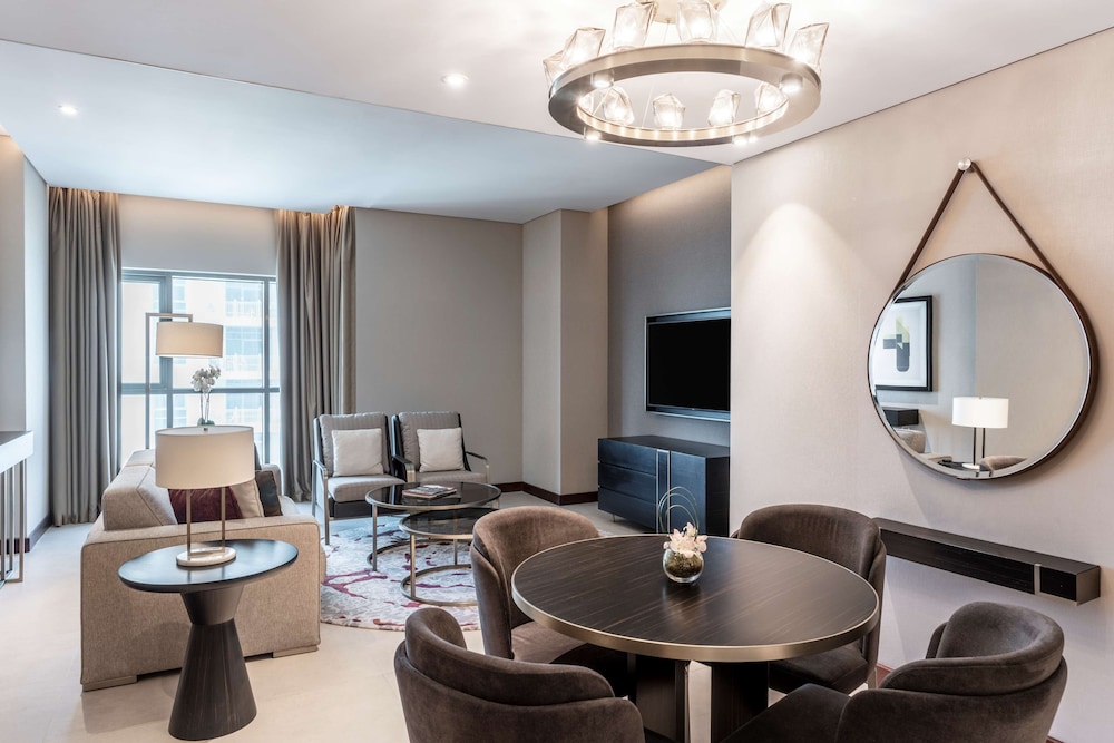 Hilton Doha The Pearl Residences 28/75