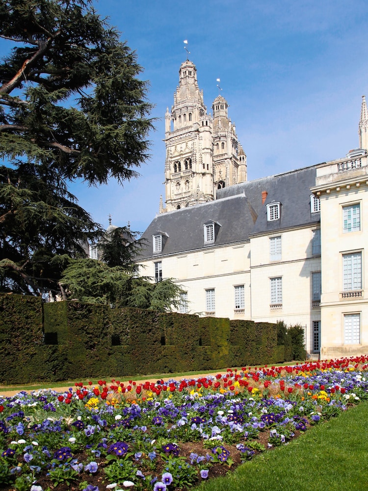 La Maison Jules 47/50