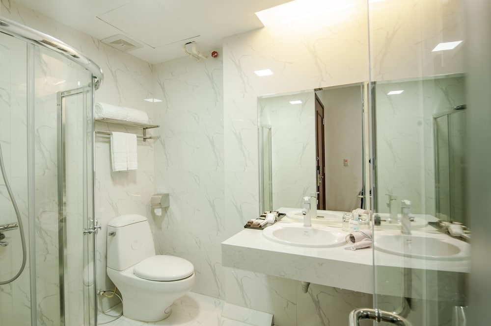 Sao Bang Hotel 9/36