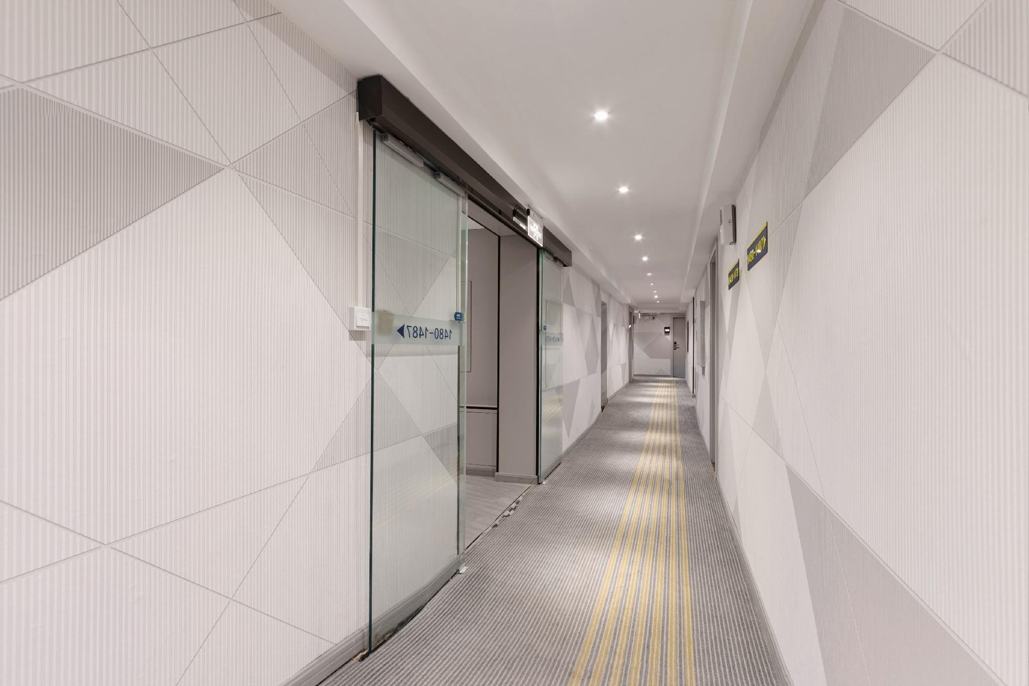 7 デイズ プレミアム(重慶観音橋歩行街ライトレール駅) 写真2