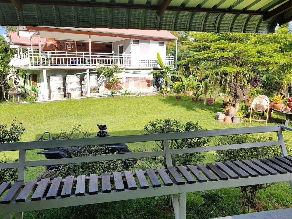 Ban Mae Resort 24/30