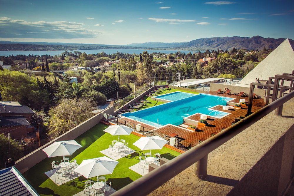 Eleton Resort Spa 1/74