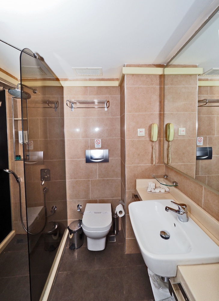 Hotel Bulvar Palas 17/67