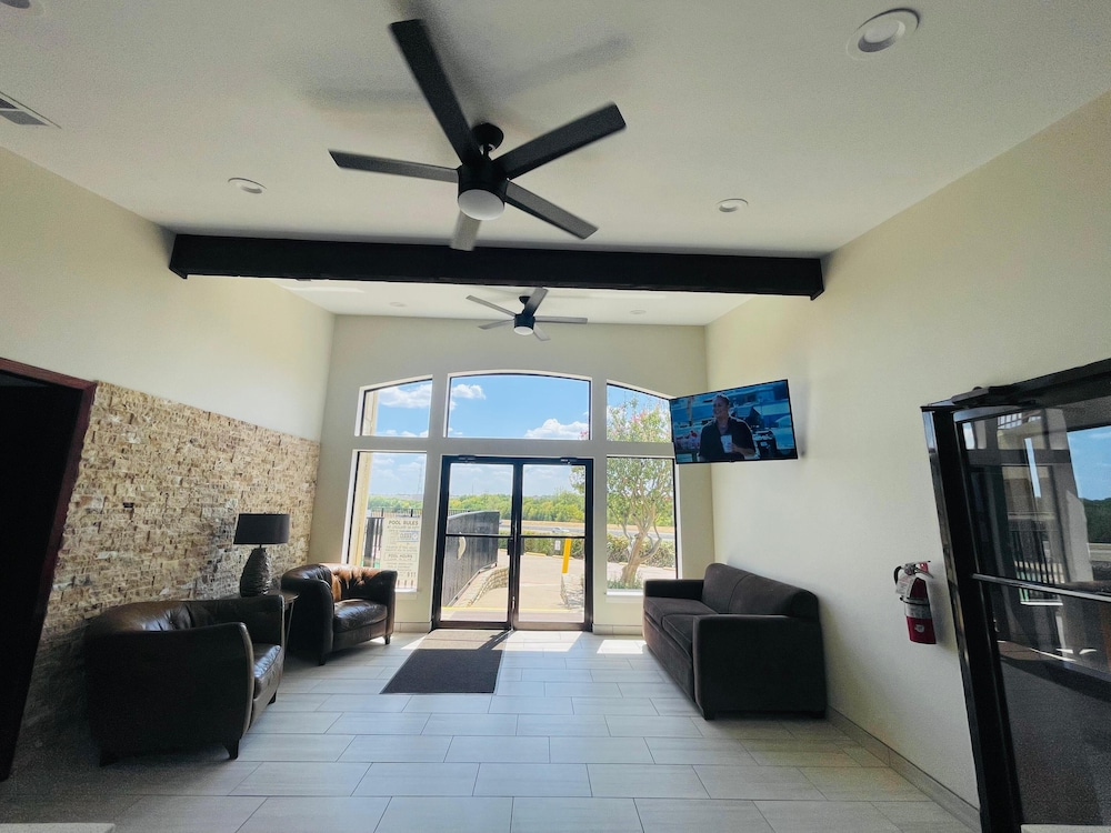 Studio6 Suites Mesquite, TX – Gross Rd 42/67