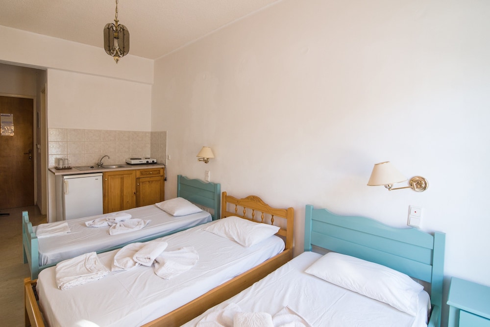 Kymata Hotel 6/27