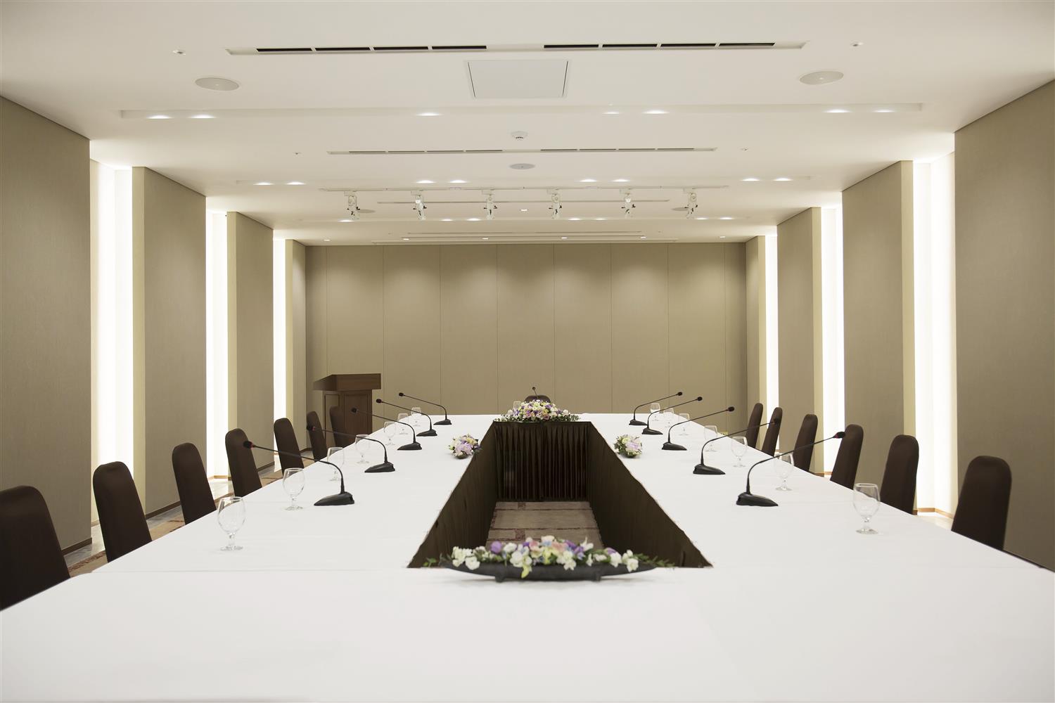 Seoul Garden Hotel 36/40