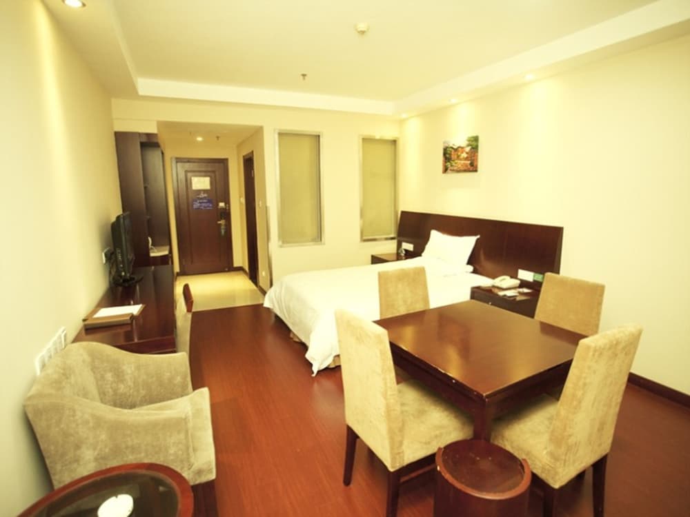 Greentree Inn Jiangsu Taizhou Jingjiang Jiangping Road Shanghai City Business Hotel 35/55