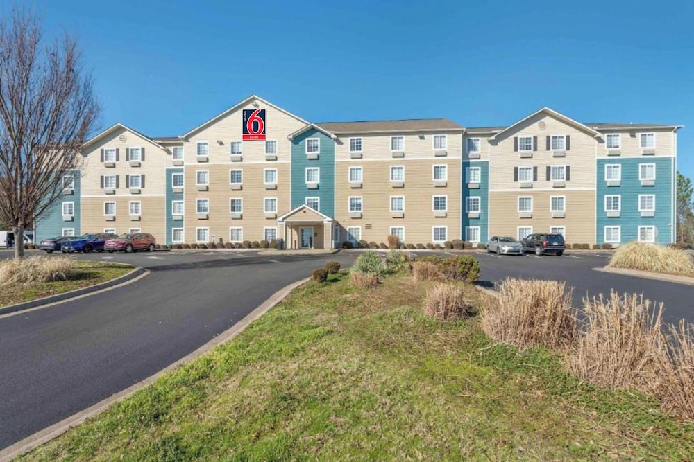 Studio 6 Extended Stay Little Rock Southwest AR 43/50
