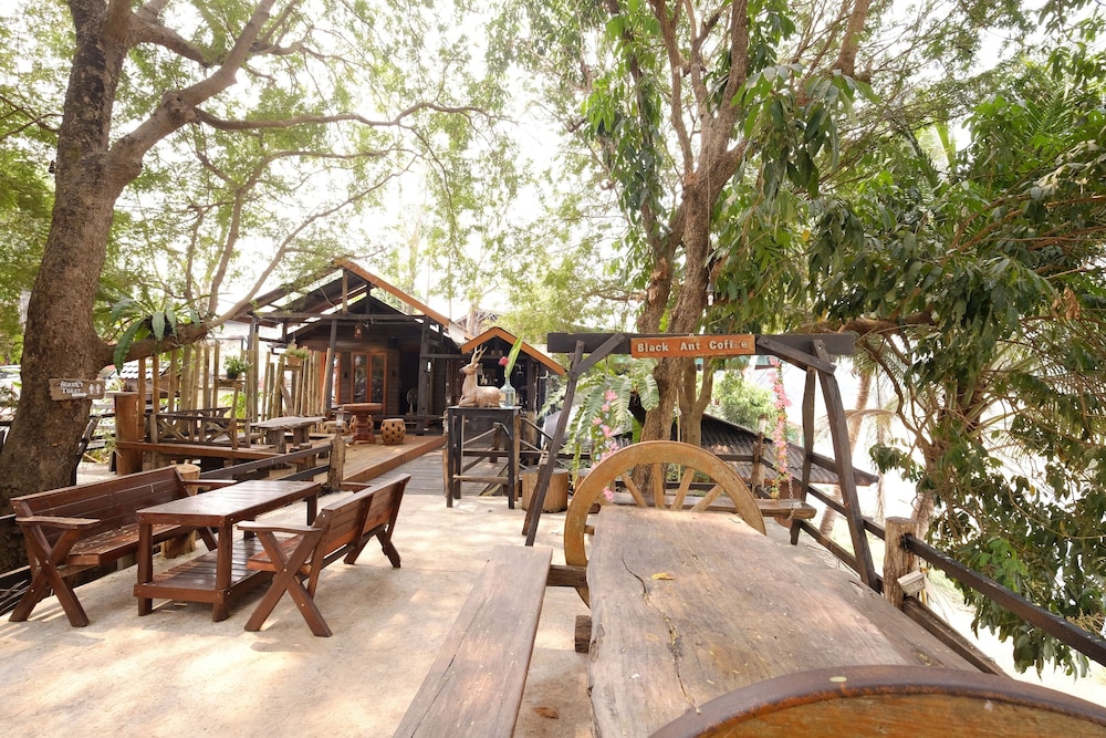 P P Coffee Resort Maesariang 31/50