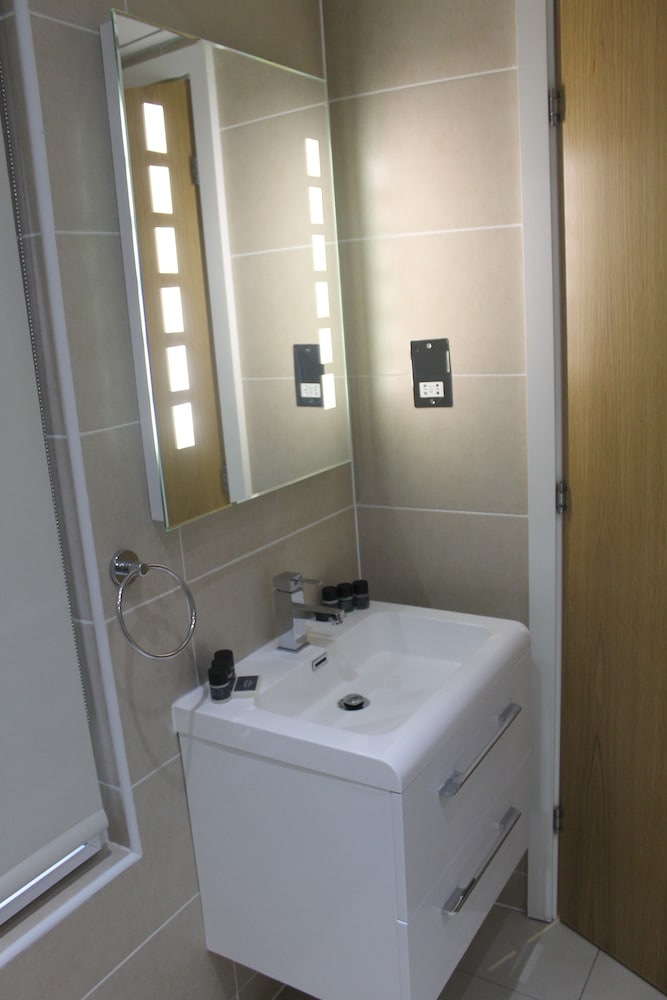 Shoreditch Inn 29/60