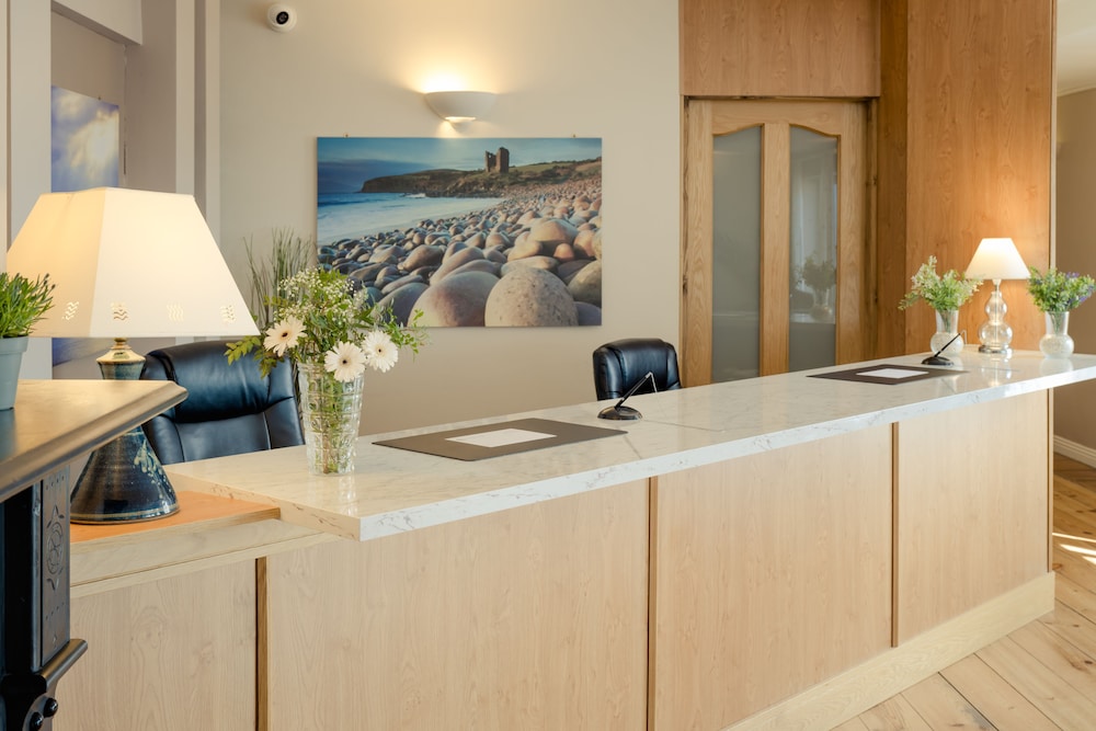 Dingle Harbour Lodge 6/39