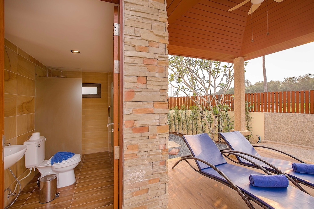 Rawai Vip Villas Kids Park And Spa 54/87
