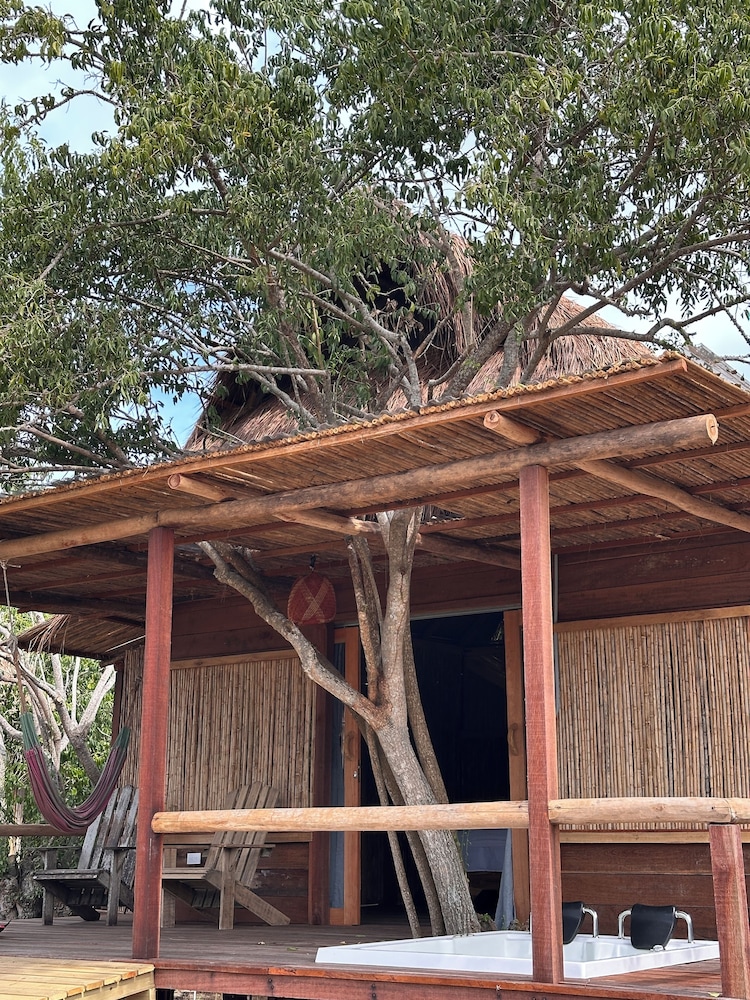 Awatawaa Ecolodge 2/50