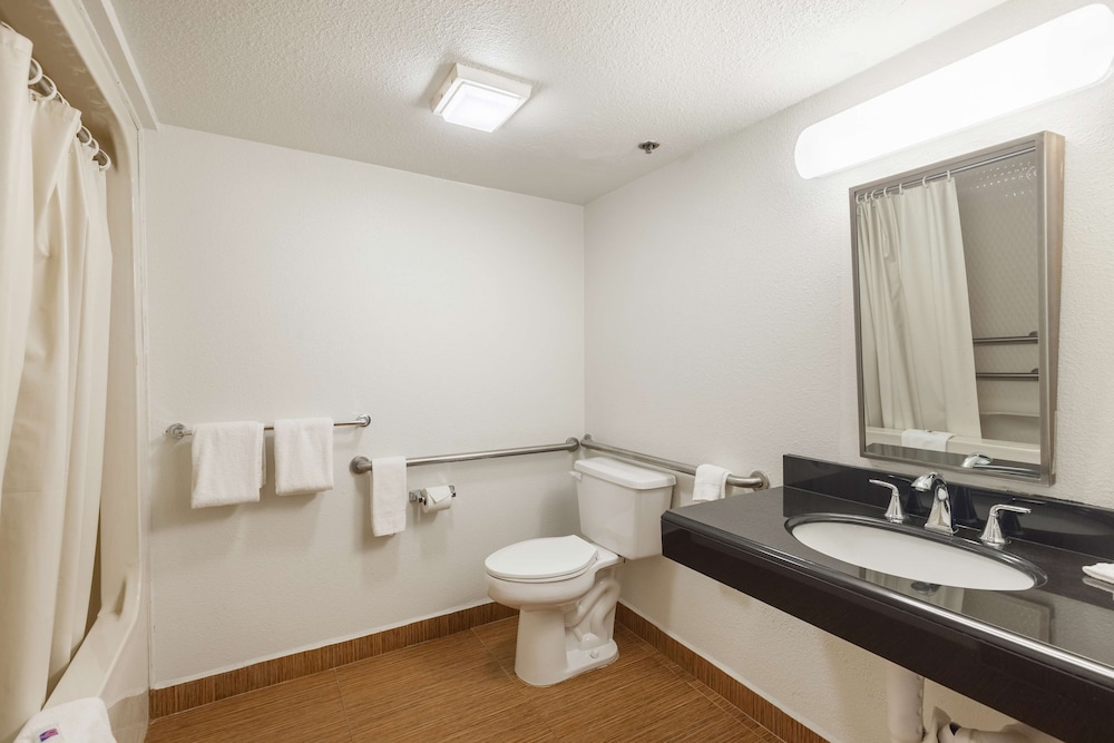 Motel6 Auburn, CA 59/60