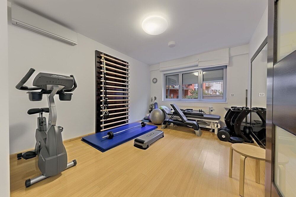Meridien Luxury Apartments 26/50