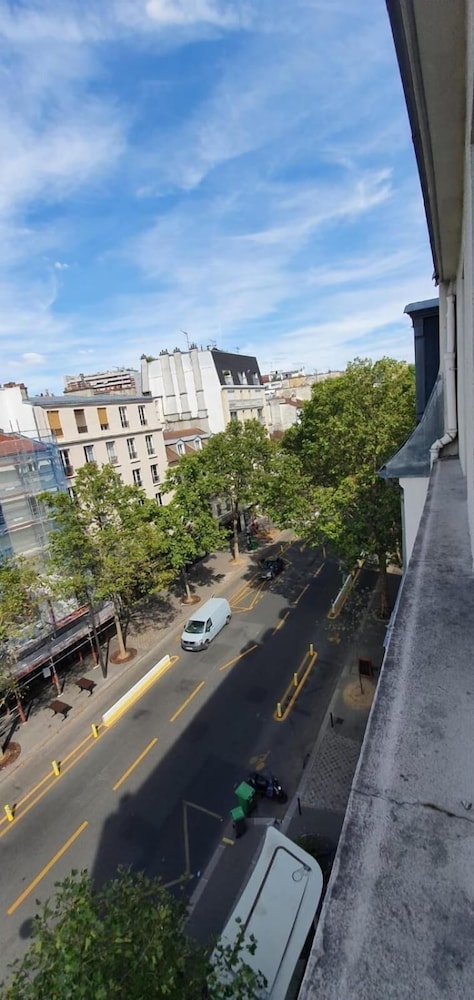 Hotel Des Pyrenees 14/24
