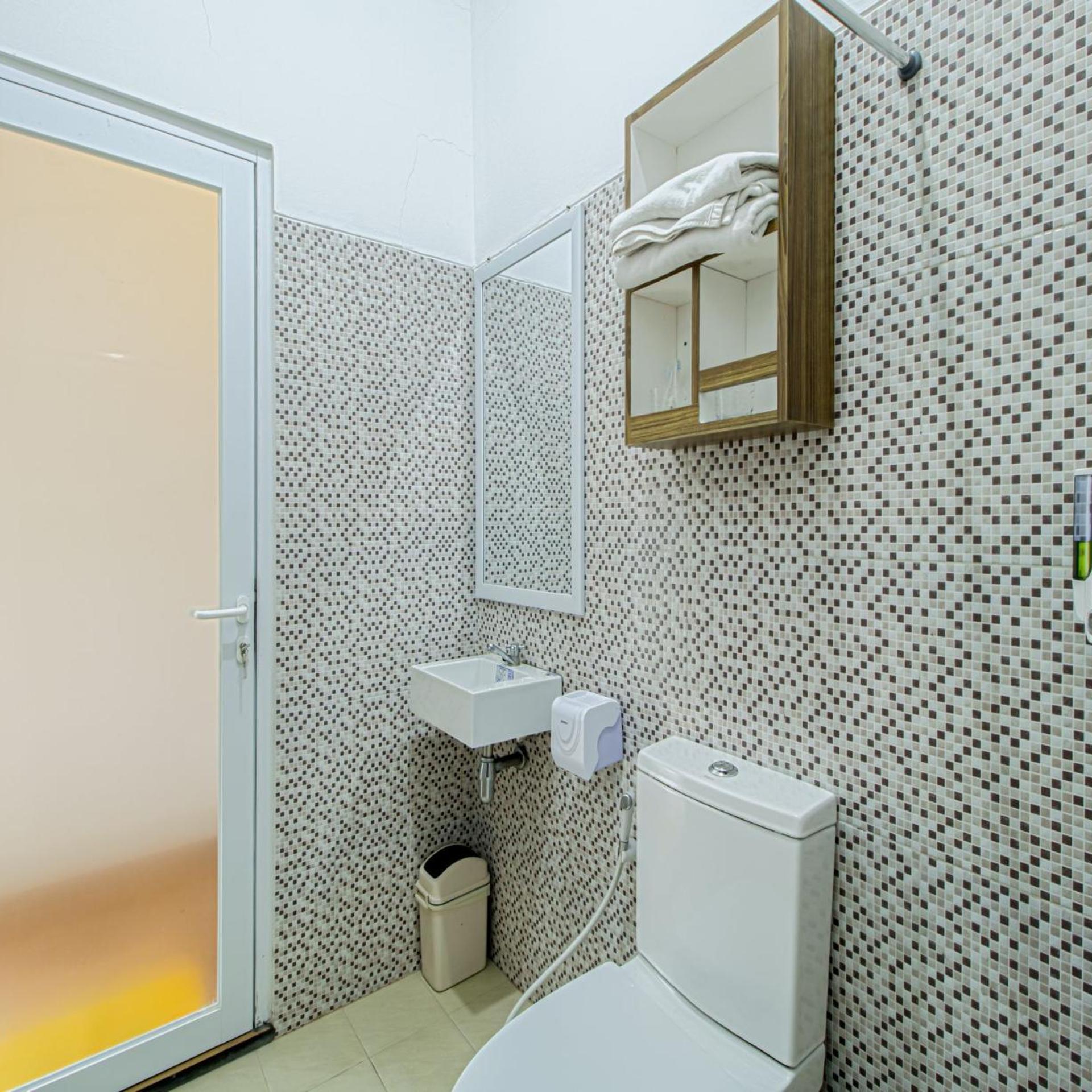 D Journey Hotel 55/59