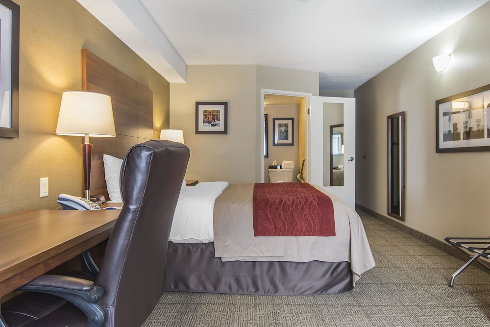 Comfort Inn Huntsville Ontario 11/40